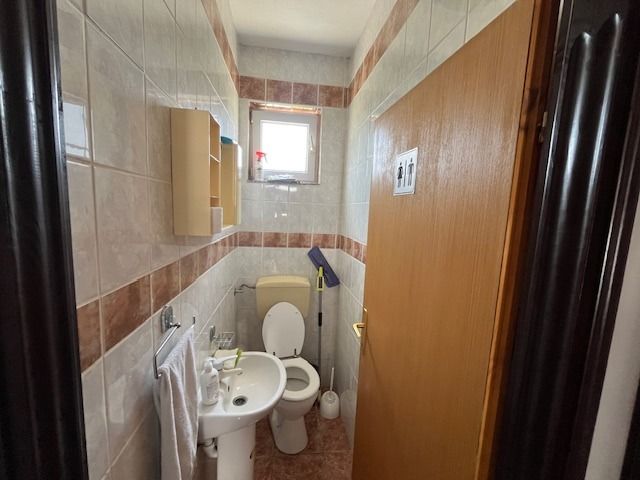 Imanje, Domaćinstvo koje pruža mir prodaja kuća Banja Luka - 10